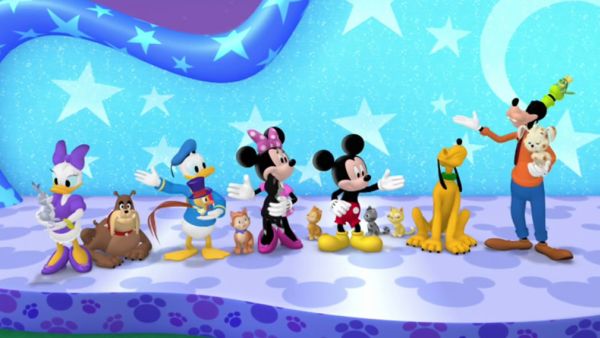 Now it's time for Pluto's All-Star Pet show!