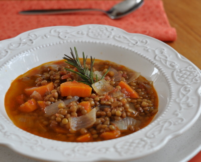 Greek Lentil Soup ♥ AVeggieVenture.com, a simple lentil soup, cooked in broth scented with bay leaf, garlic, rosemary and a surprise ingredient, cinnamon. Vegan. Low Carb. Very Weight Watchers Friendly.