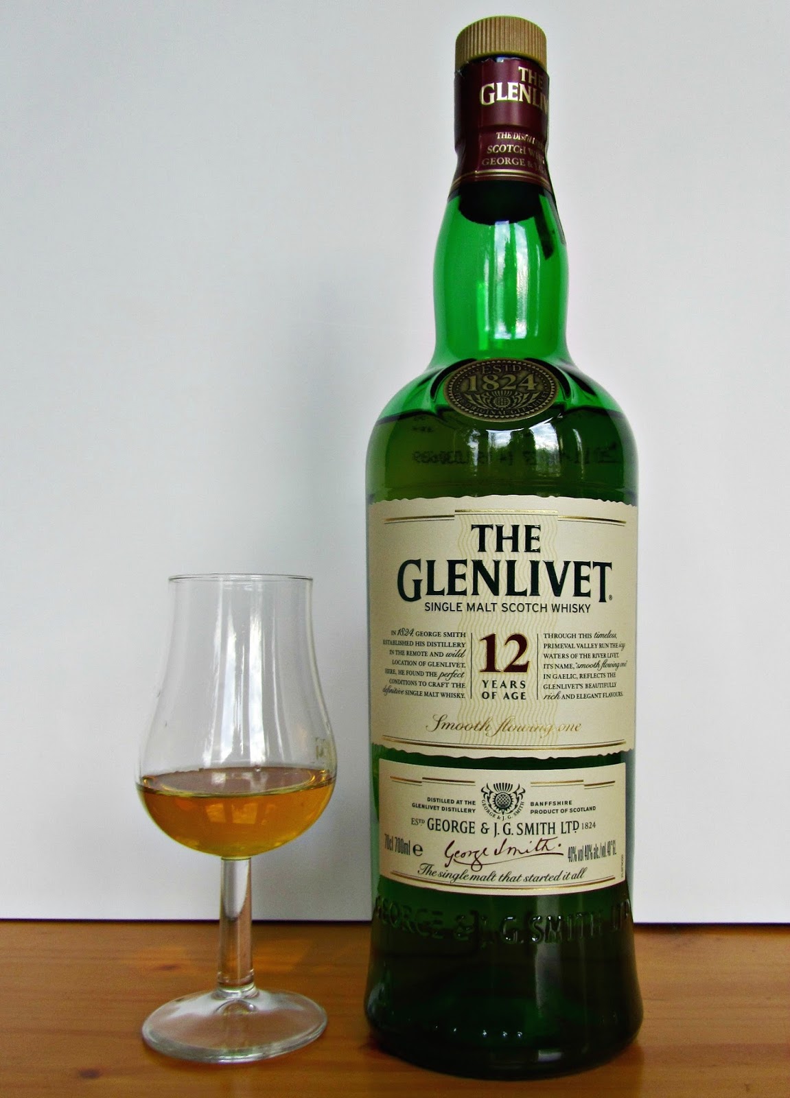 Glenlivet 12 yo Johnnies Whiskies blog o whisky whisky blog