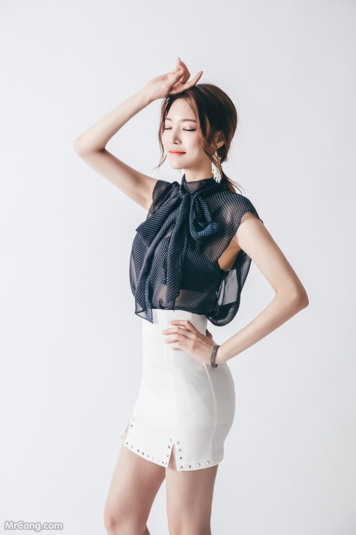 Beautiful Park Jung Yoon in the April 2017 fashion photo album (629 photos) photo 20-8