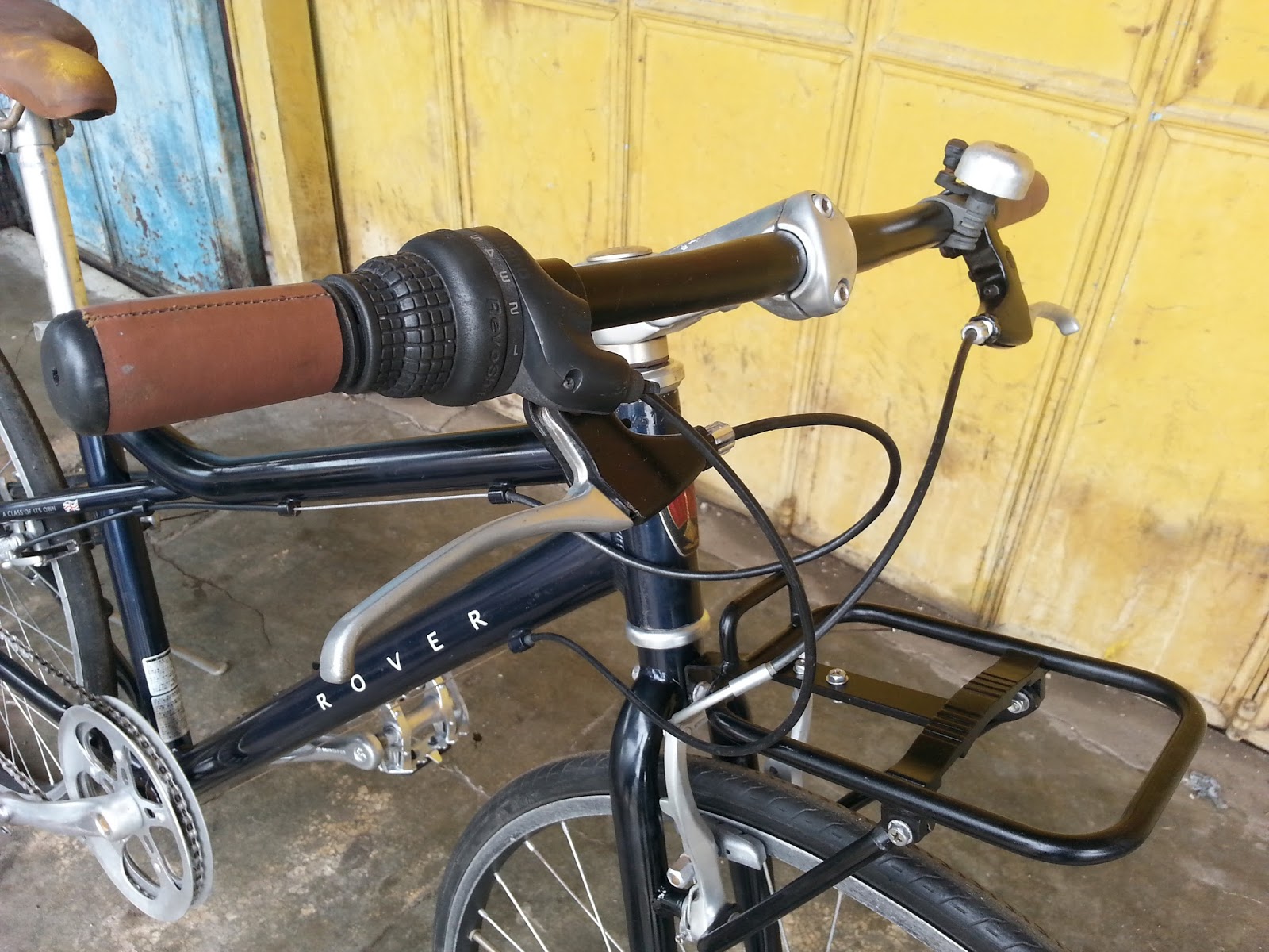 The Right Bike Store 700/6 Speed Imported Used Hybrid Bicycle from