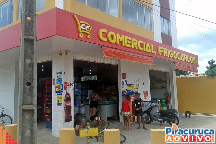 Câmeras registram ação de assaltantes em dois comércios - Imagem 3