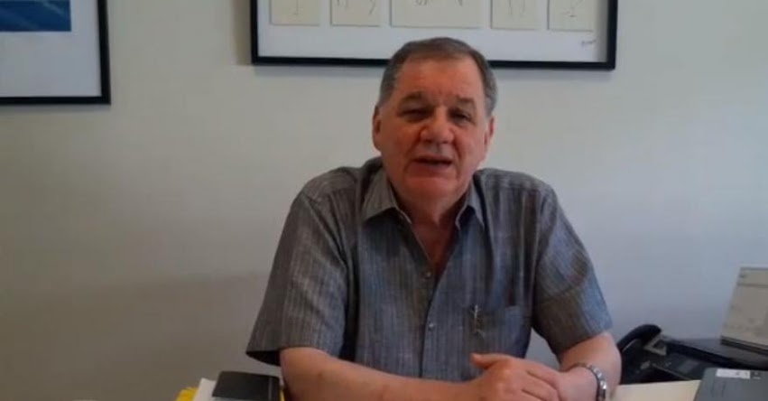 El alumno vive en el siglo XXI y su profesor en el siglo XX (León Trahtemberg) El alumno vive en el siglo XXI y su profesor en el siglo XX (León Trahtemberg)