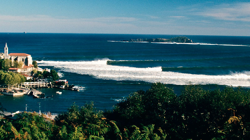 Mundaka foto bikini Mundaka foto bikini