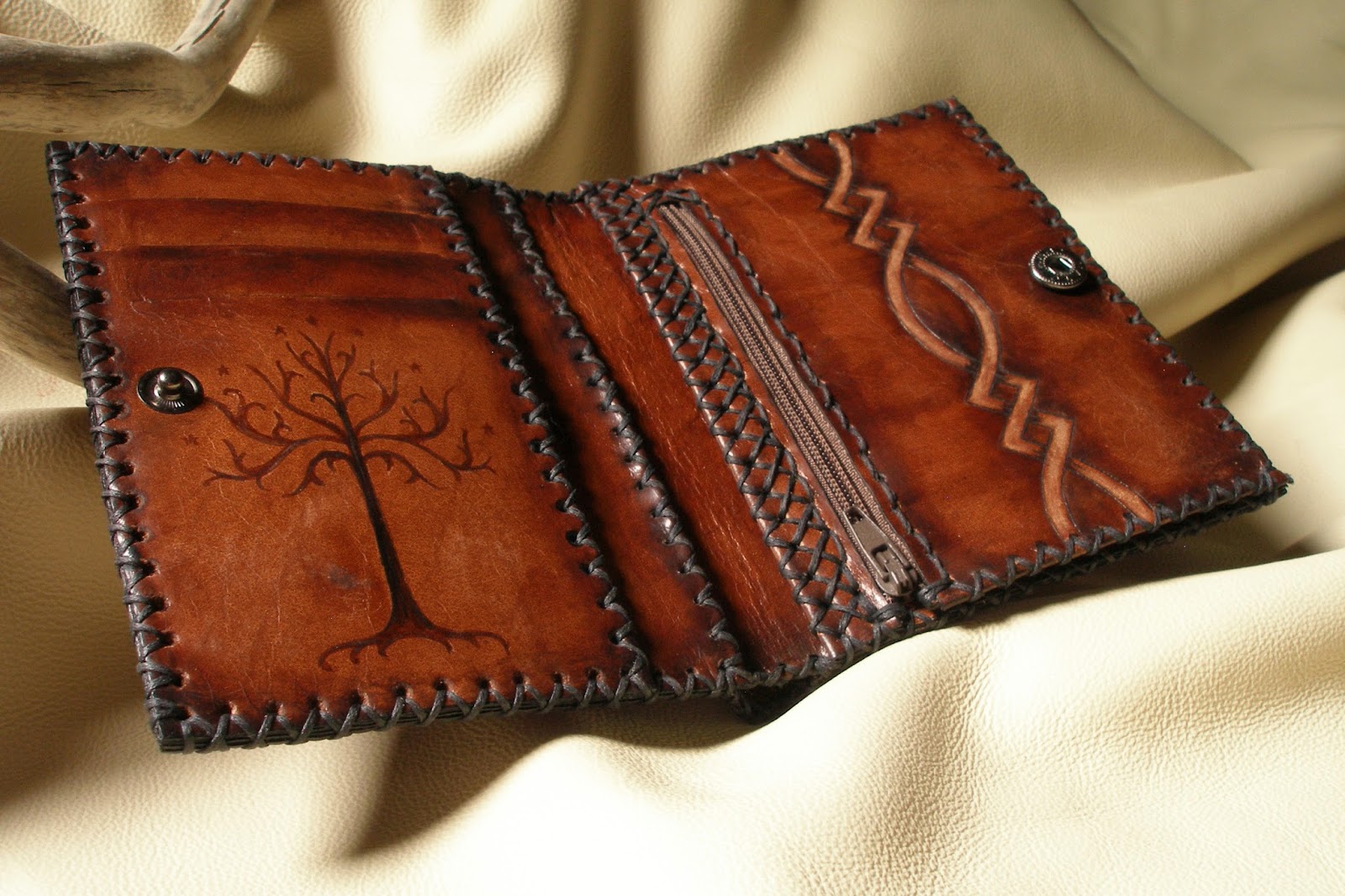 Art Unique handmade creations get inspired from the old ages