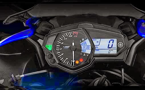 Yamaha R15 dan Yamaha R25 Motor Sport Racing dan Kencang | Review Produk