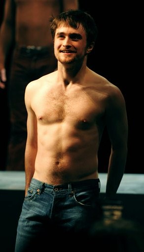 Daniel_Radcliffe_Harry_Potter_shirtless_shirt_off_Equus+%25281%2529.jpg
