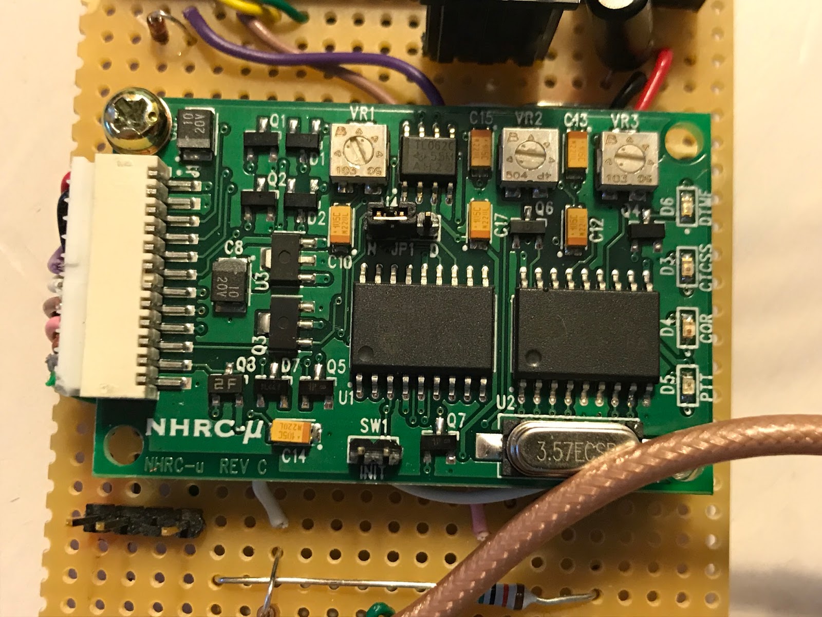 Experimenting with SA818 miniature RF modules