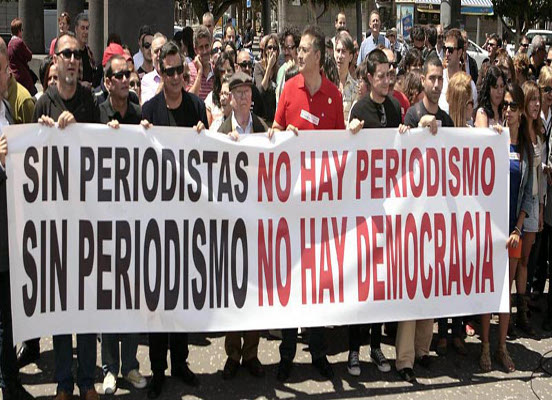 DEMOCRACIA ES TENER LIBERTAD DE EXPRESION