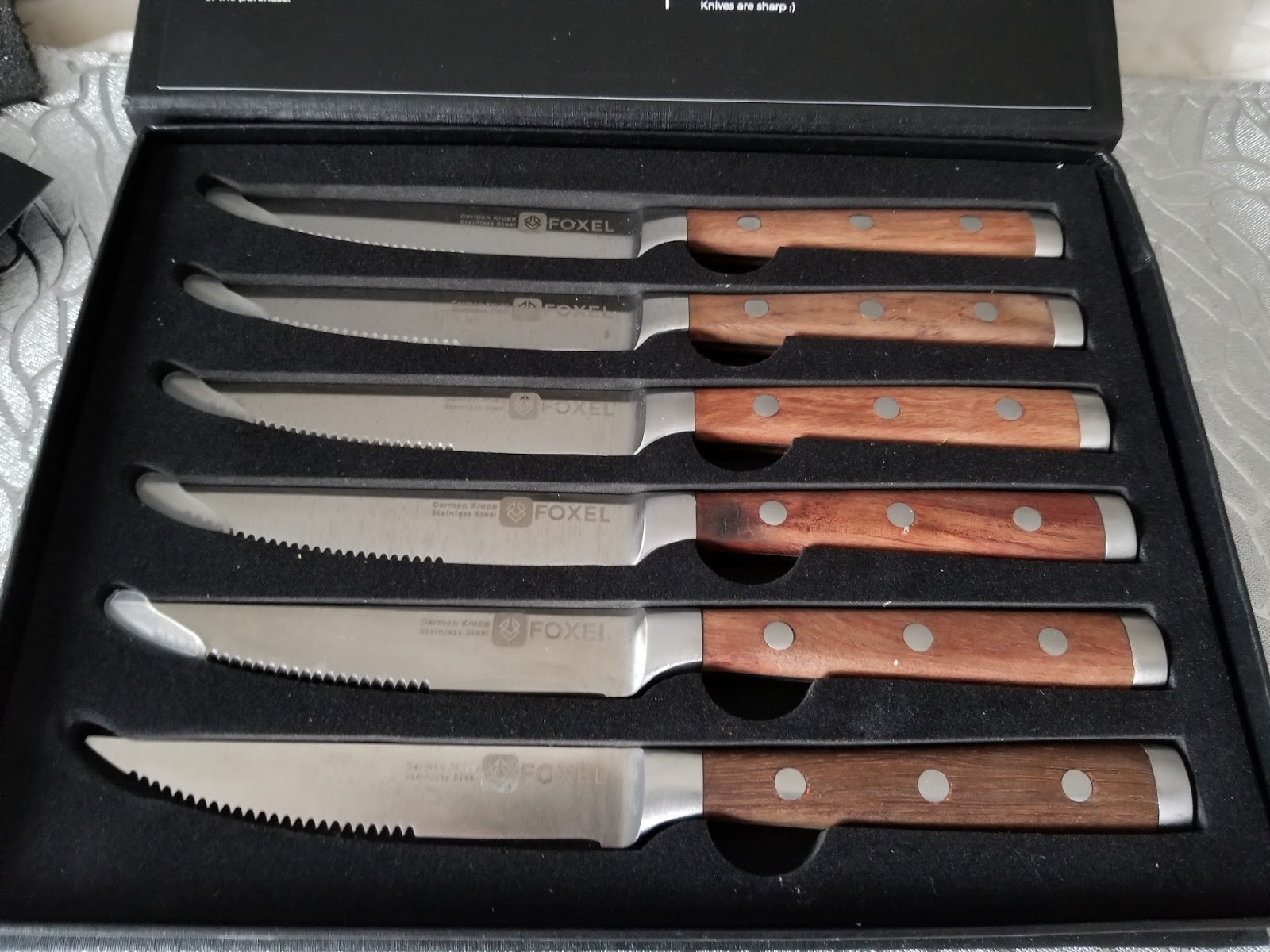 FOXEL Premium Classic Rosewood Handle Steak Knife Set Gift Box, Sharp