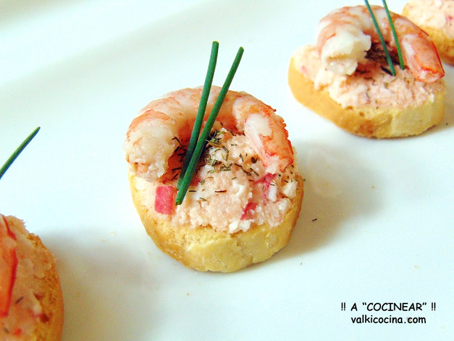 Canapés variados fríos