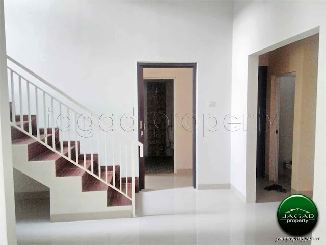 Rumah 2 Lantai jalan Kaliurang Km 10 Rumah 2 Lantai jalan Kaliurang Km 10