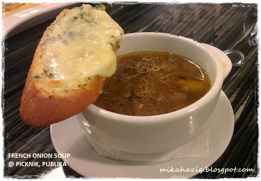 mikahaziq Halal Food Dinner PickNik, Publika