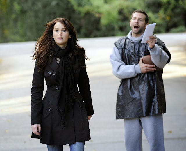 Bradley Cooper y Jennifer Lawrence en una escena de El lado bueno de las cosas