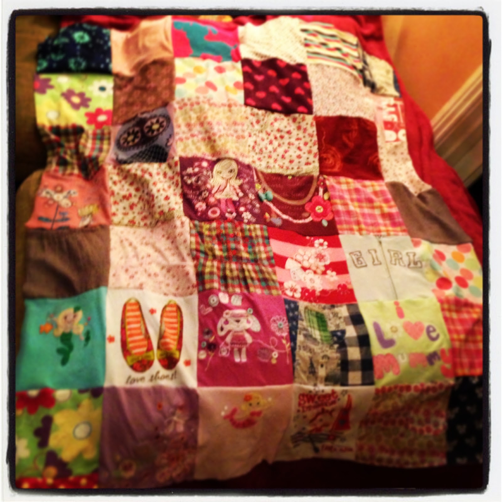 Mama Dynamite MAKE YOUR OWN MEMORY QUILT