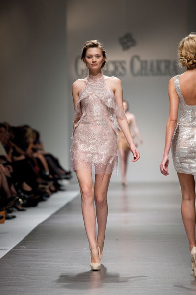 Dornan jamie fifty stylowi imposible estar preparado suponer 50sombrasspain rara faceci ftape homme abercrombie jamiedornan lockscreens tons cinquenta dakota eyebrows From a George Chakra Spring Summer 2012 - Women and Beauty