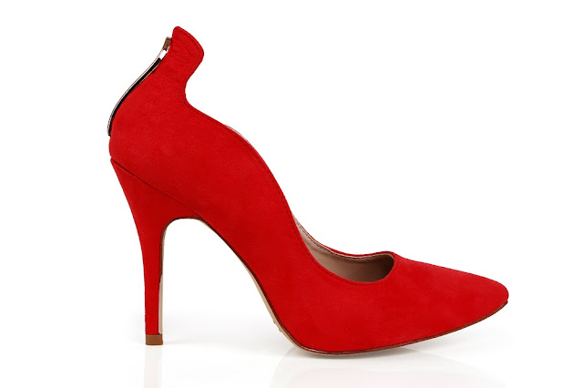INTOTO presents its Bridal Footwear Collection INTOTO presents its Bridal Footwear Collection