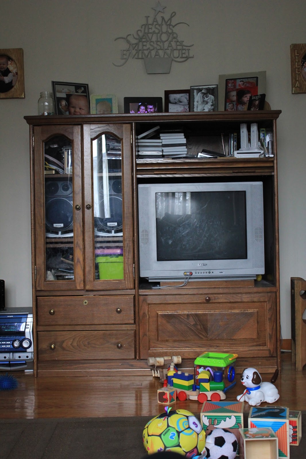 Monkey See, Monkey Do!: Turning a Dresser into a TV Stand