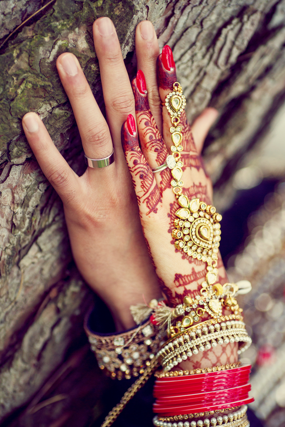 indian wedding mehndi hand photography