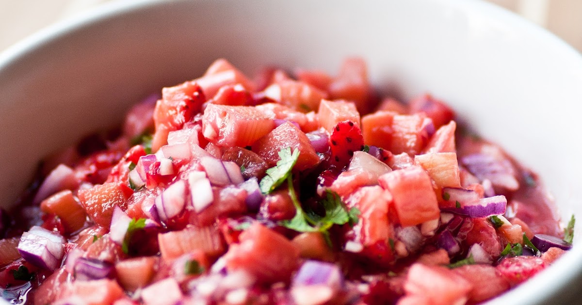 The Kids&amp;#39; Table Chicago: Strawberry Rhubarb Salsa