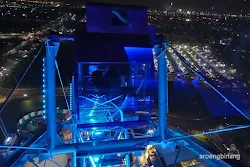 j-sky ferris wheel aeon mall cakung jakarta timur