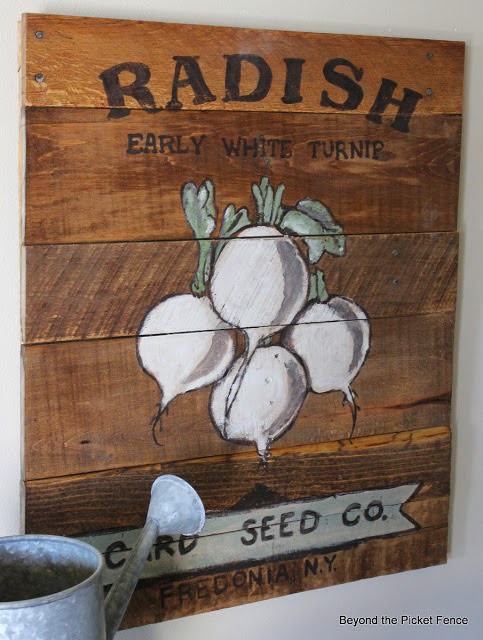 sedd packet, reclaimed wood sign, spring garden, hand painted sign, Beyond The Picket Fence, http://bec4-beyondthepicketfence.blogspot.com/2015/02/spring-ideas-are-you-ready.html