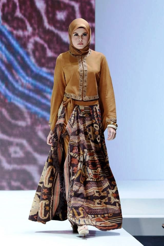 Inspirasi Terpopuler 23+ Gaun Muslim Kombinasi Batik