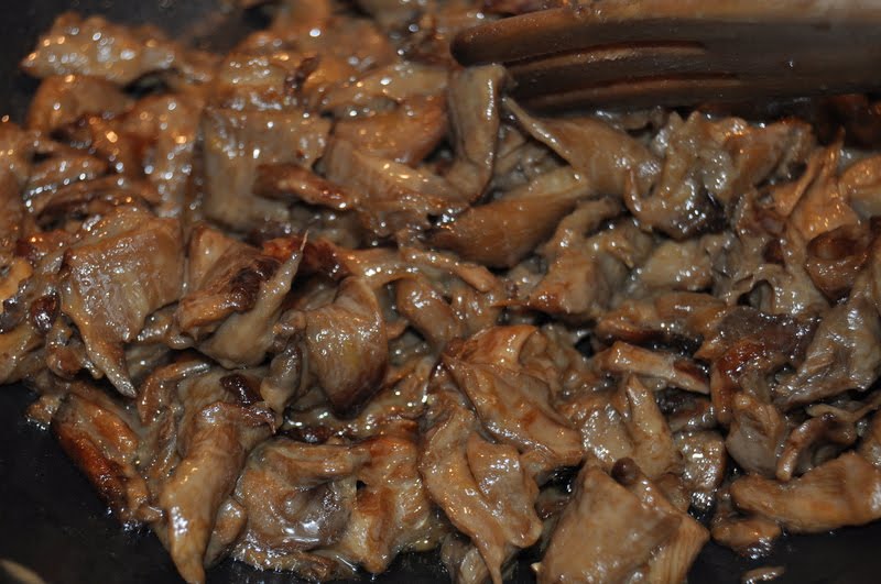 Recetas para triunfar Pasta con Pleurotus eryngii y crema de ajo