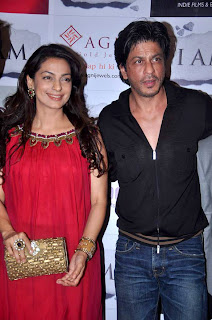 Juhi Chawla and Shahrukh Khan 