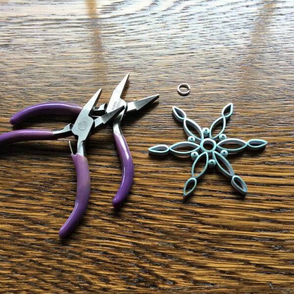 flat nose jewelry pliers, jump ring and modern quilled snowflake