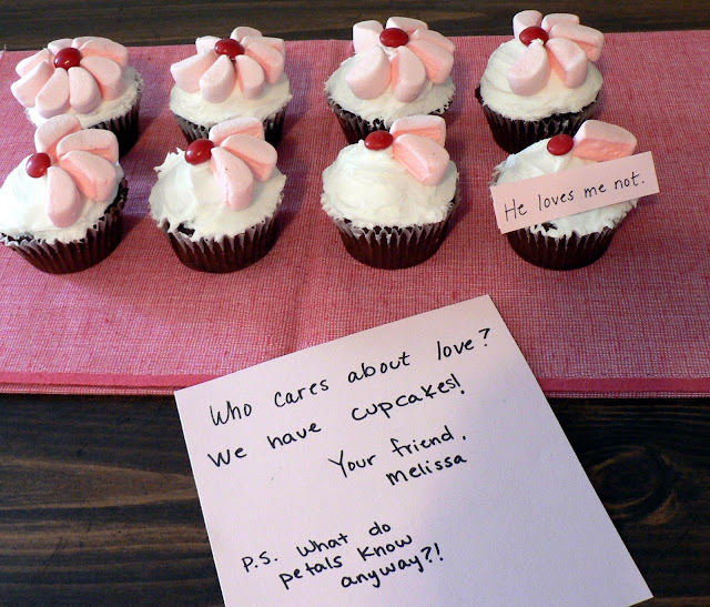 He Loves Me! He Loves Me Not. Cupcakes
