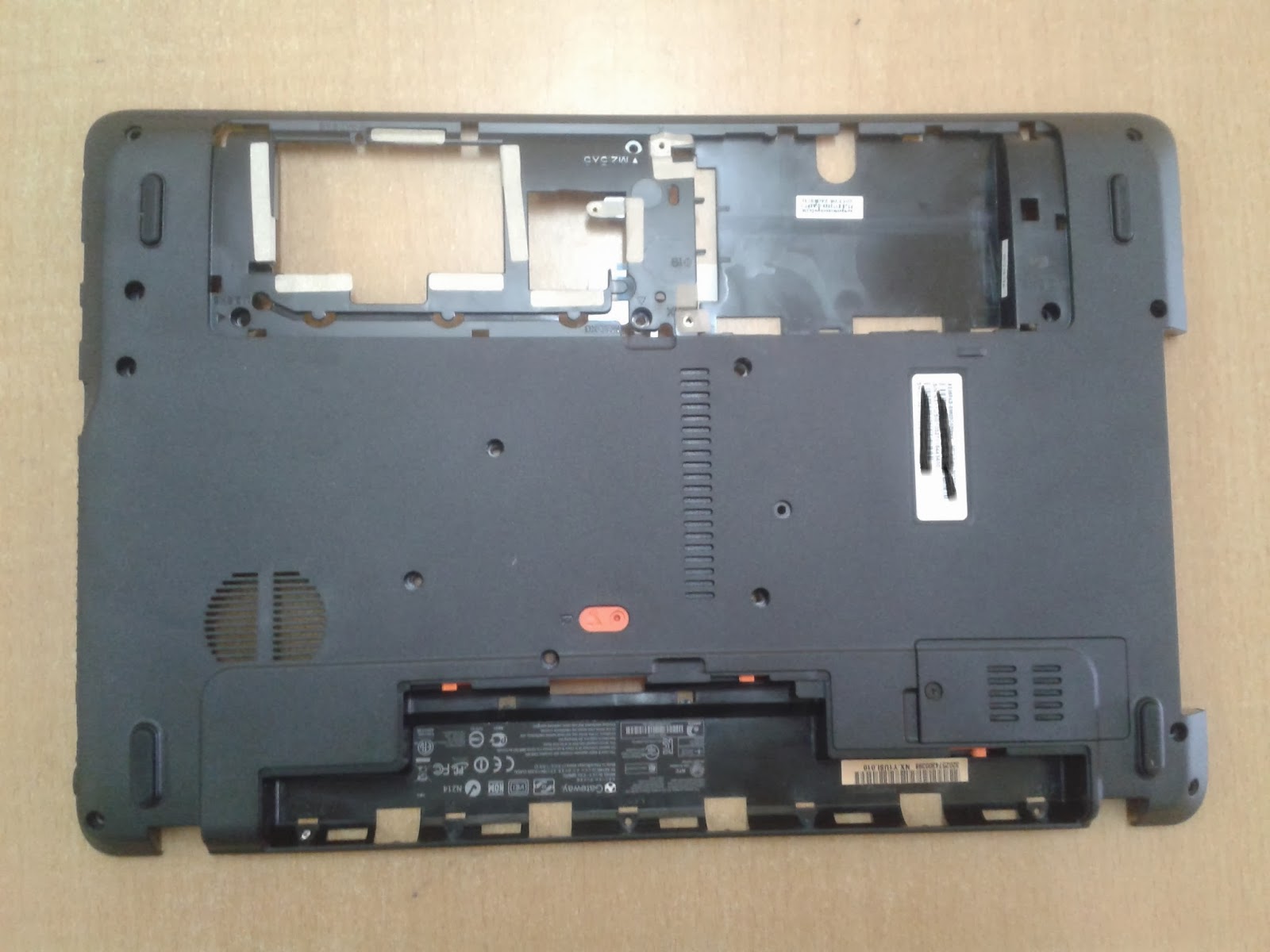 Laptop Display Pannel Full Case Replacement Calicut Malappuram Kannur