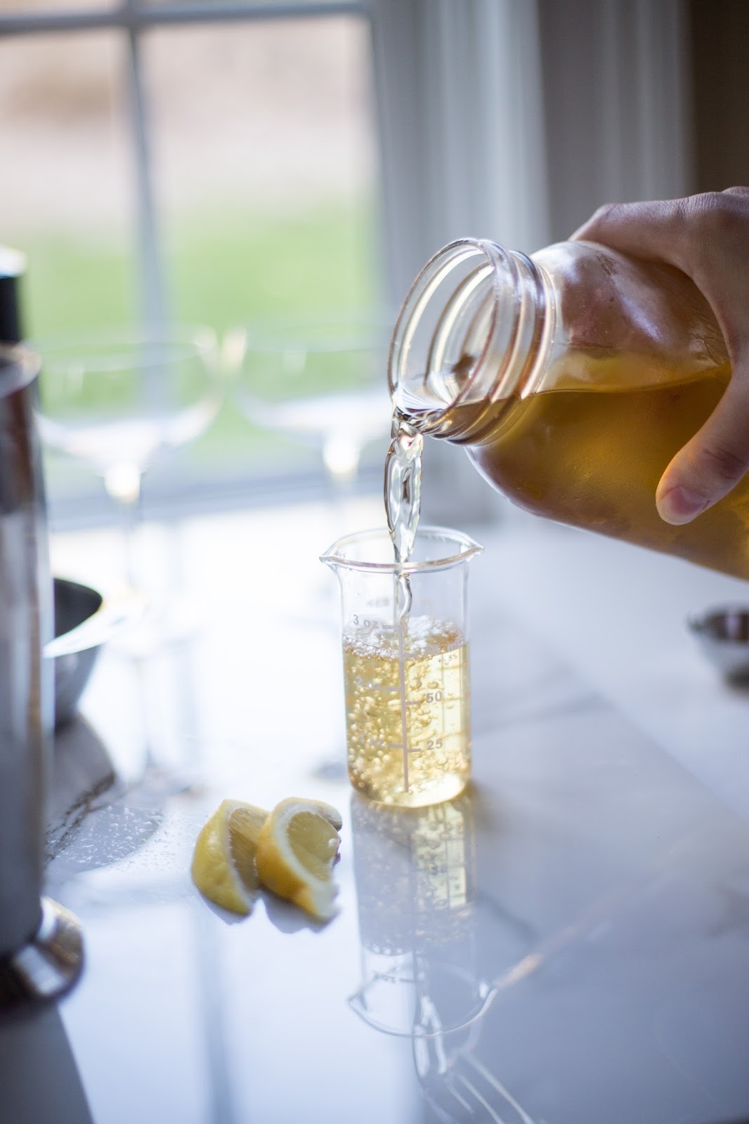 Straight to the Hips, Baby G & Tea (Gin & Green Tea Sour)