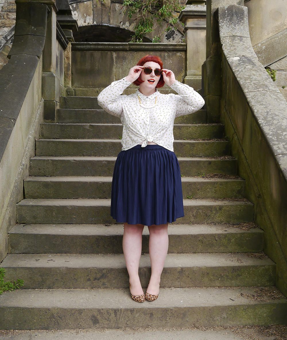 Summer Style with Iolla Sunglasses Scottish blogger, red head, Scottish street style, fun street style, colourful street style, colourful blogger, colourful outfit, red bob, ginger bob, sunlglasses style, #seewithiolla, iolla, Beth lamont necklace, yellow accessories, lightning bolt shirt, patterned shirt, leopard print shoes, summer style