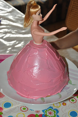 Moments : First time buat kek Barbie