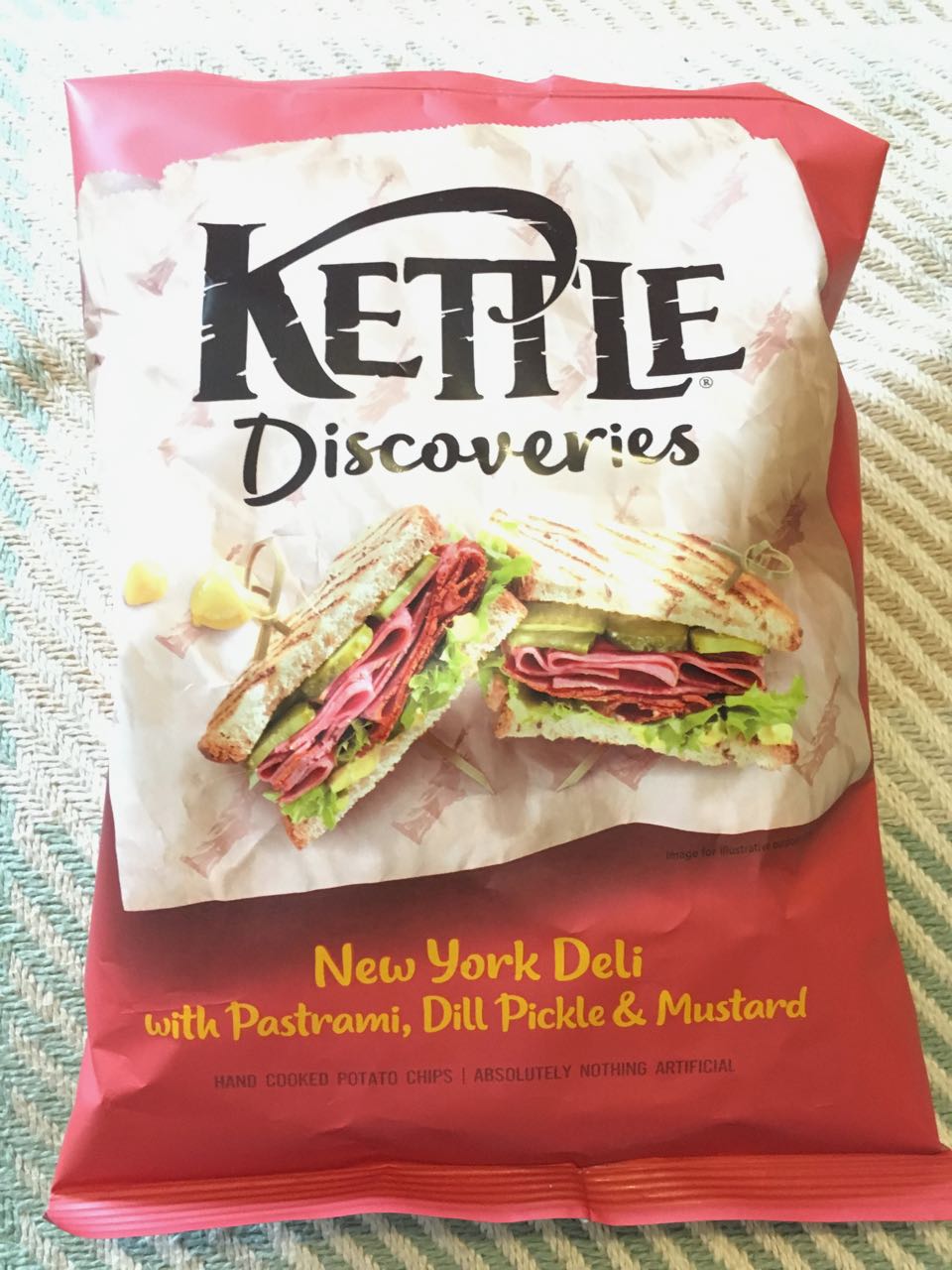 FOODSTUFF FINDS Kettle Discoveries New York Deli with Pastrami, Dill