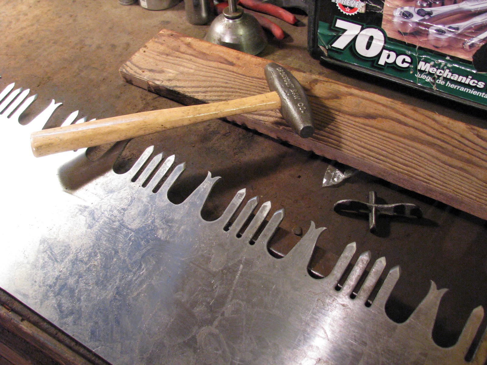 Green Cascadia Portland Oregon Crosscut Saw Sharpening