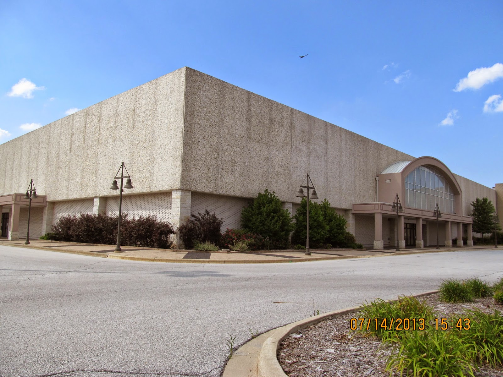Trip to the Mall Lincoln Mall ( Matteson, IL)