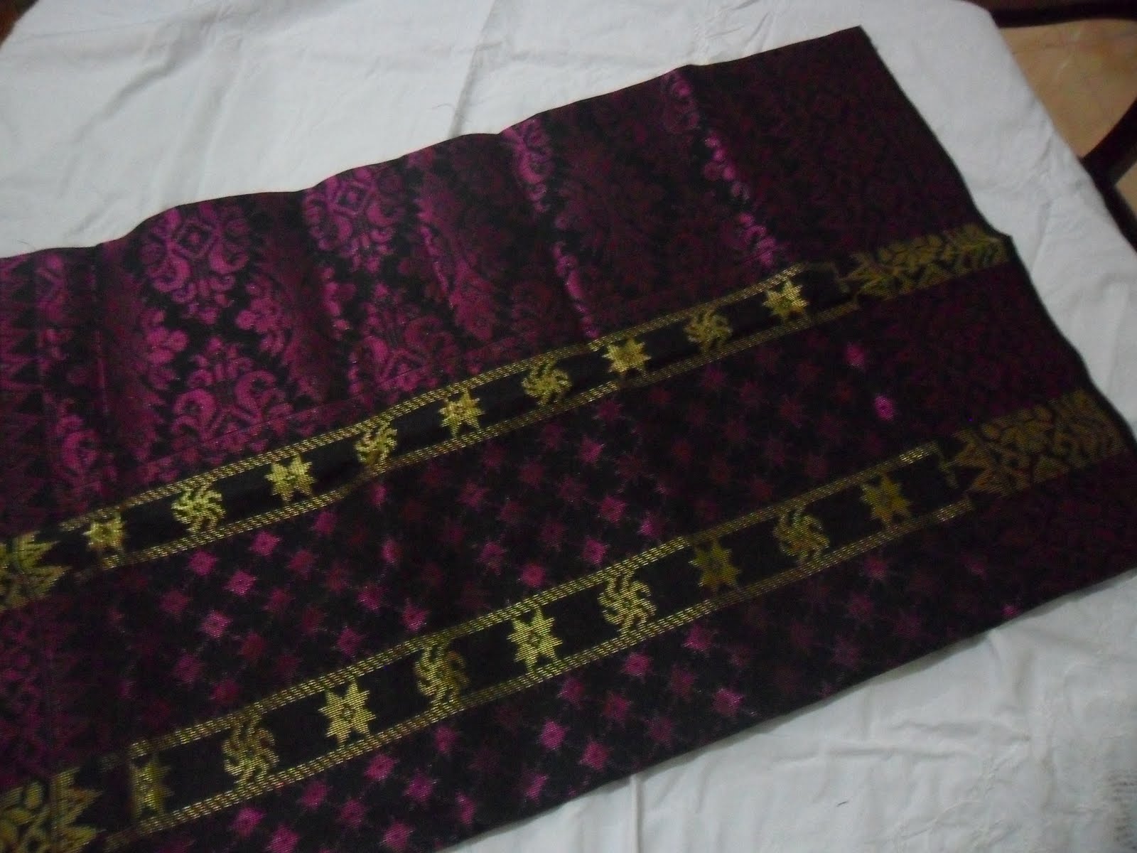 SRI SAADONG BATIK Kain Samping Songket Asli