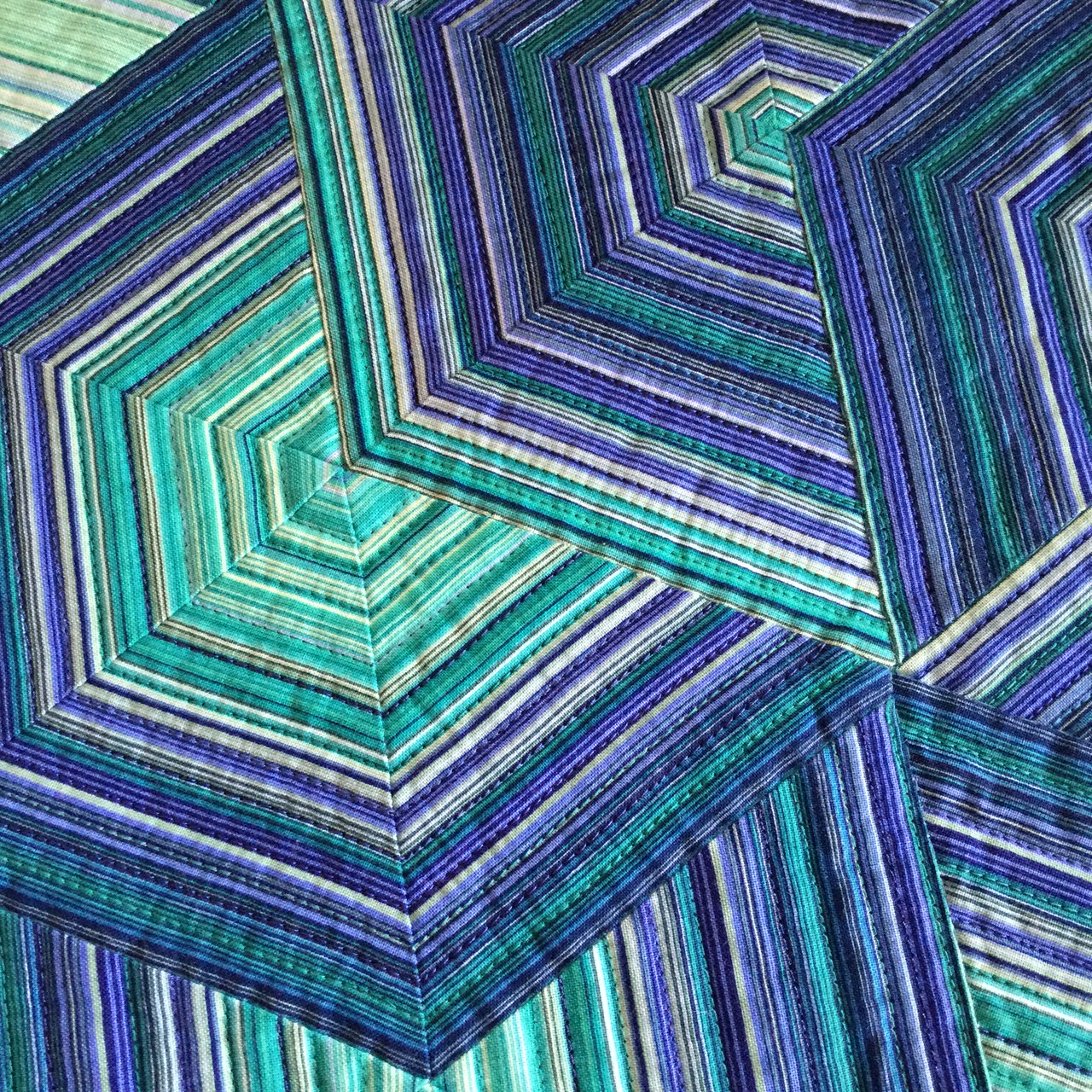 Wendy's Quilts and More Spinning Stripes v2.0