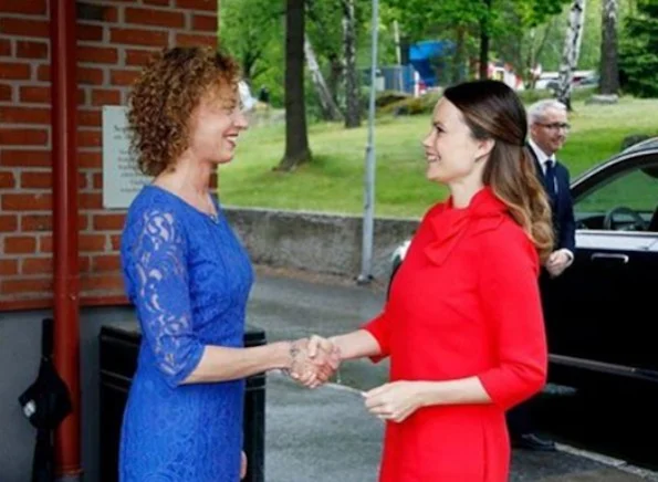 Princess Sofia Hellqvist of Sweden was present at the graduation ceremony of the Sophiahemmet for the nurses of the organisation who have completed their training at Sophiahemmet University. Sofia Hellqvist Style