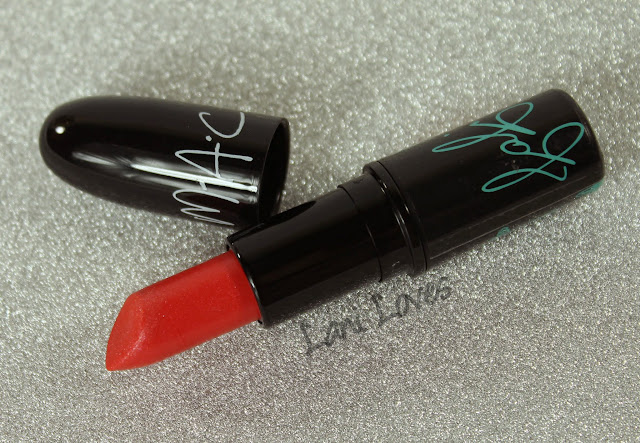 MAC MONDAY | Fafi - Flash N Dash Lipstick Swatches & Review