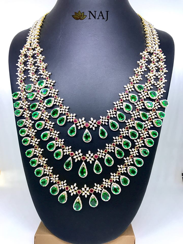 Gold heavy pendant set Clearance