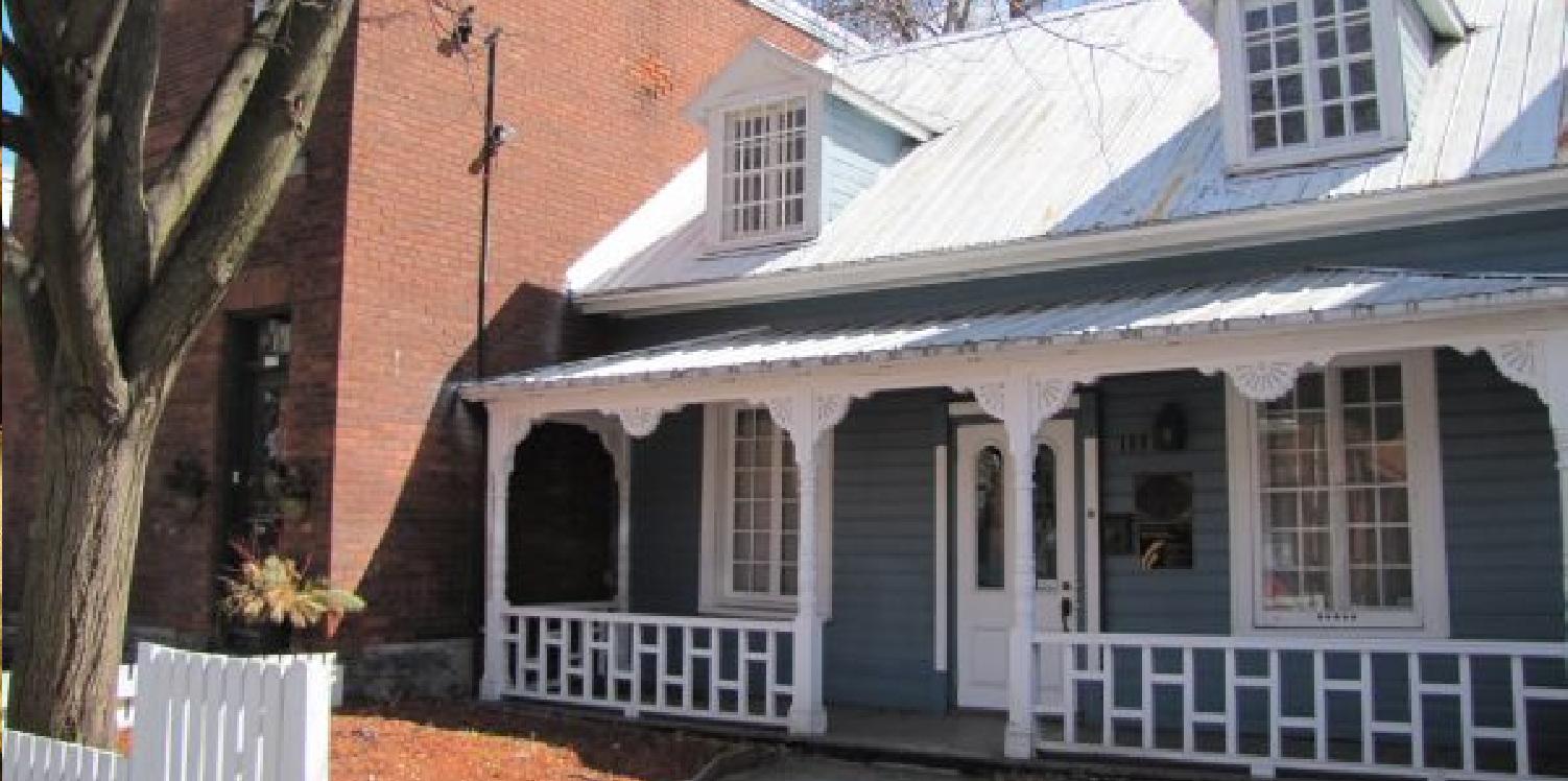 États généraux de la francophonie d'Ottawa Des chroniques historiques dans le journal l'Express