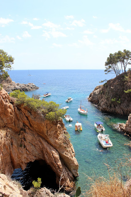Aguas cristalinas de la Costa Brava