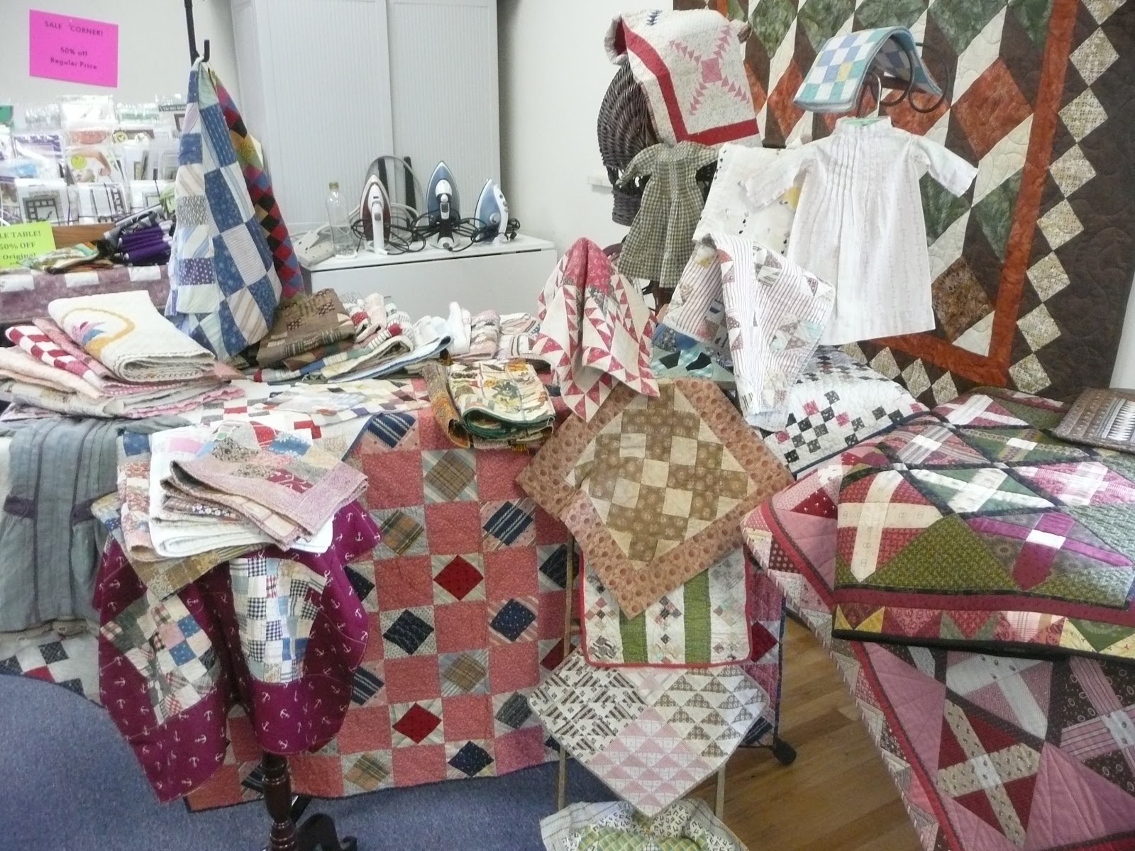 Annemarie's Anecdotes My Class at Ivy Thimble Quilt Shop