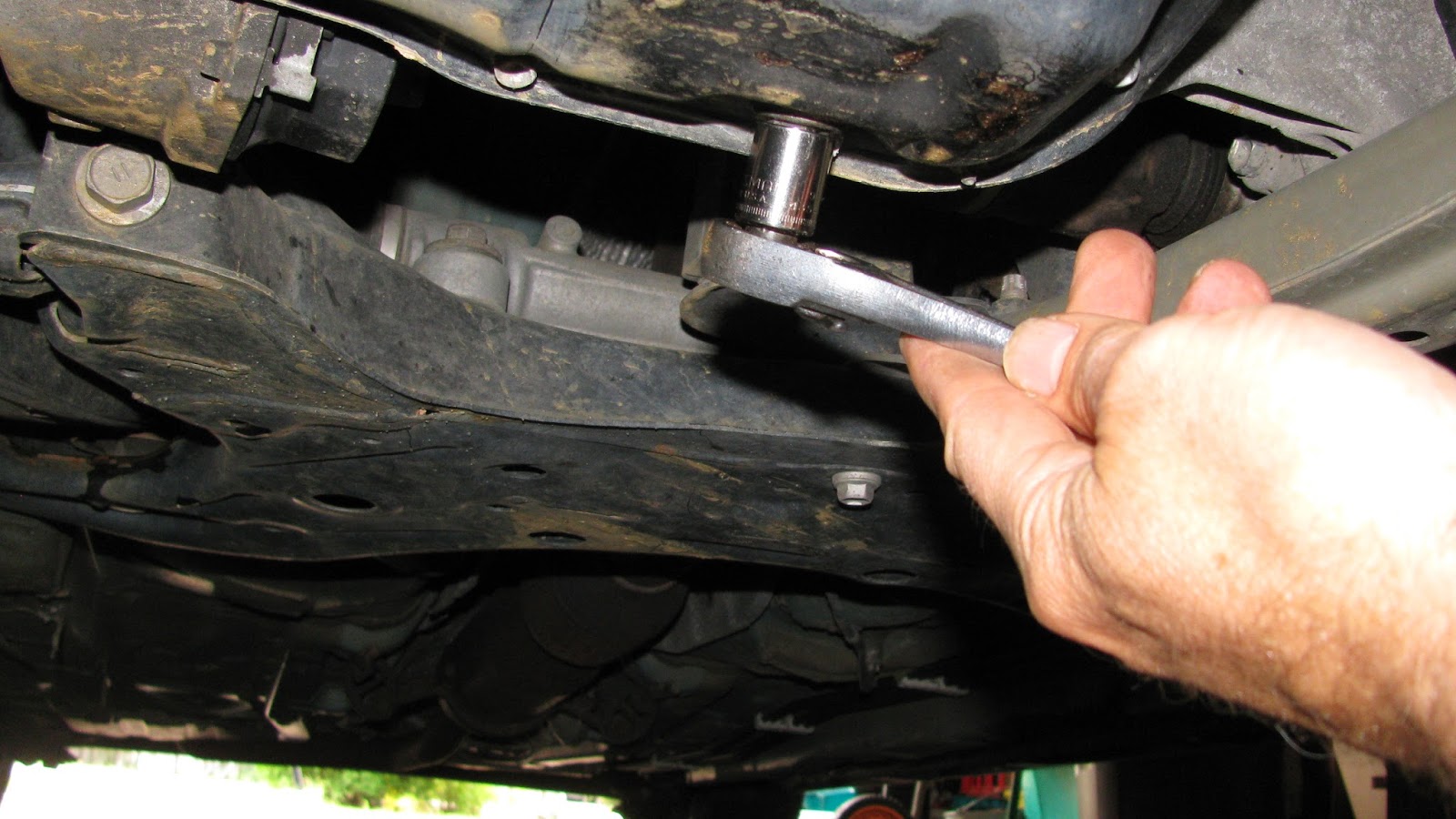 The Original Mechanic: Toyota Corolla 1.8L maintenance: How to change