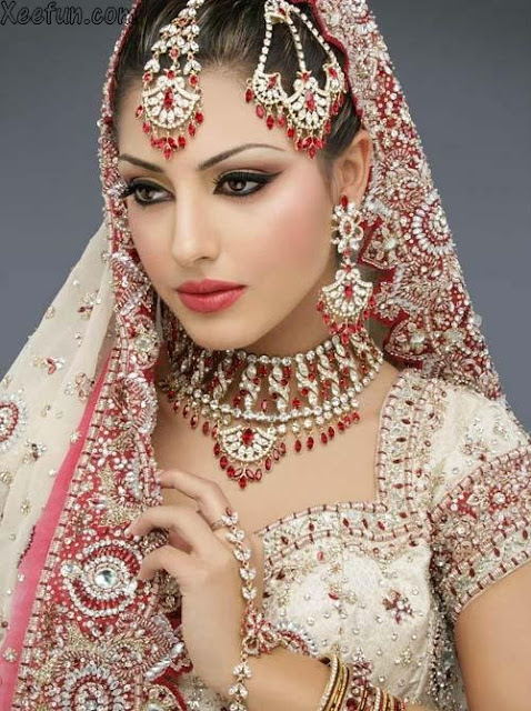 Soft-Bridal-Jewellery-Design