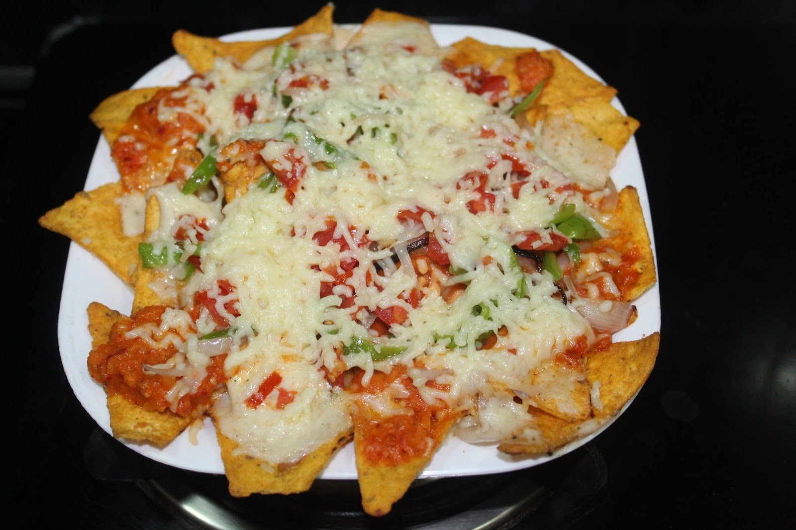 Pizza Nachos