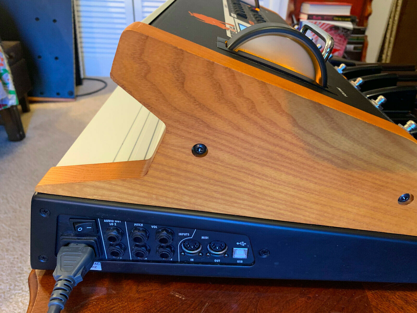 MATRIXSYNTH: MOOG Taurus III